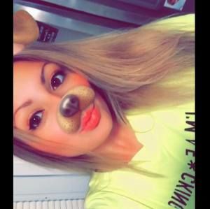 Meet your Posher, Carissa